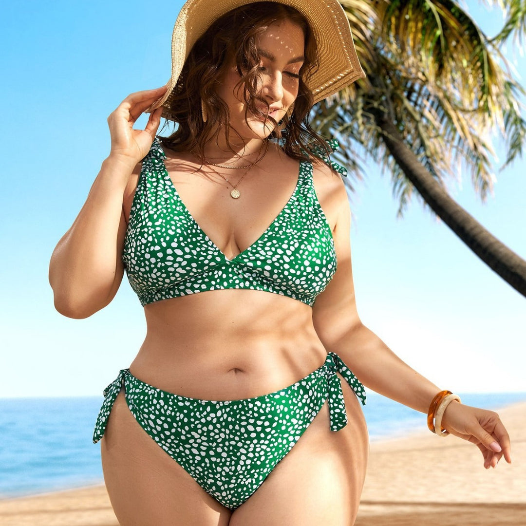 Women Triangle Bikini Set with Playful Knot Design Mune Fashion