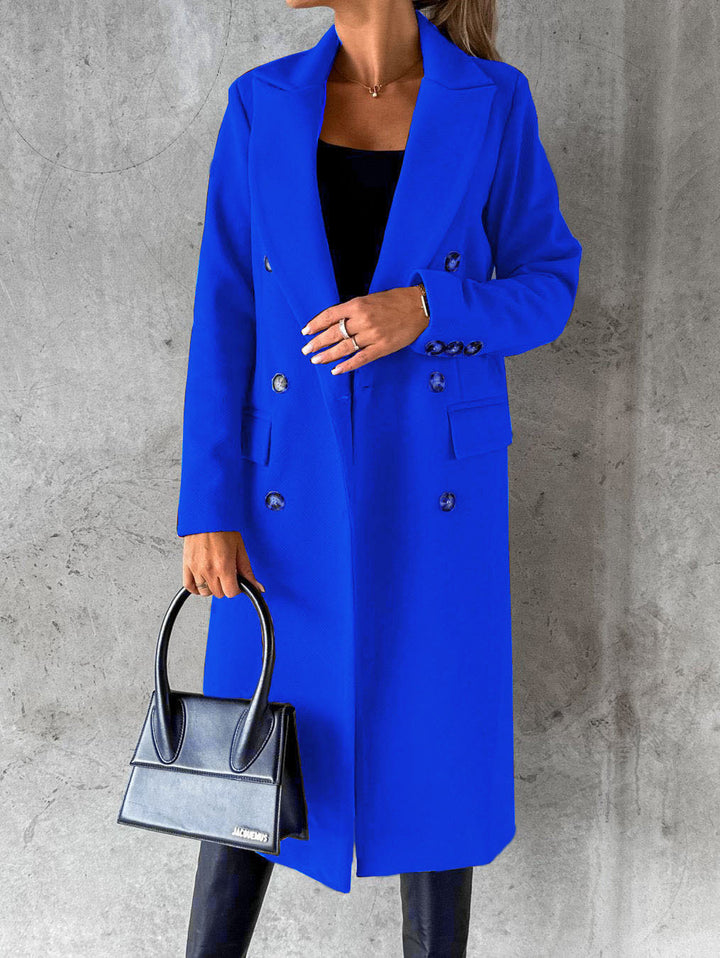 Women's double-breasted coat with lapel collar, patch pockets, and knee-length cut Mune Fashion