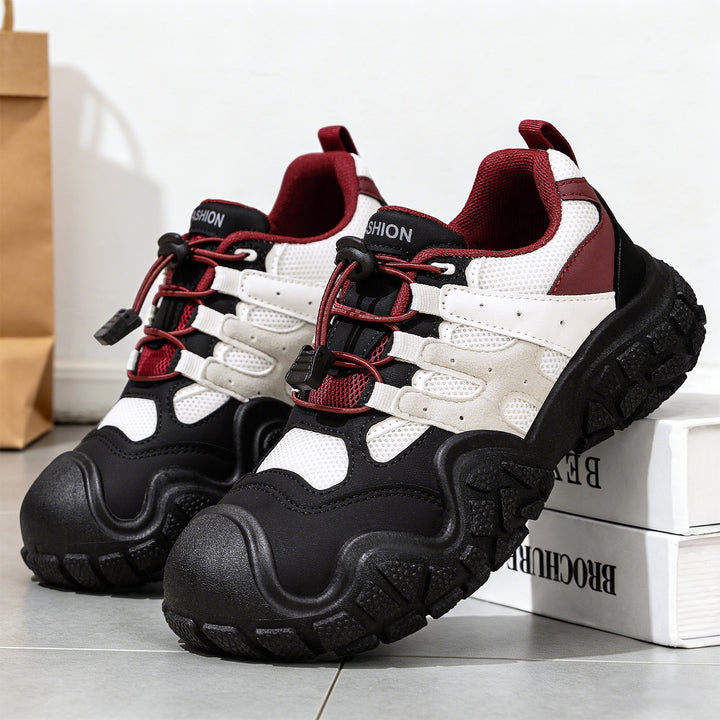 Unisex nan robust Outdoor-Chunky-Sneaker with reinforced toe cap, quick lace-up closure and grippy profile sole Mune Fashion