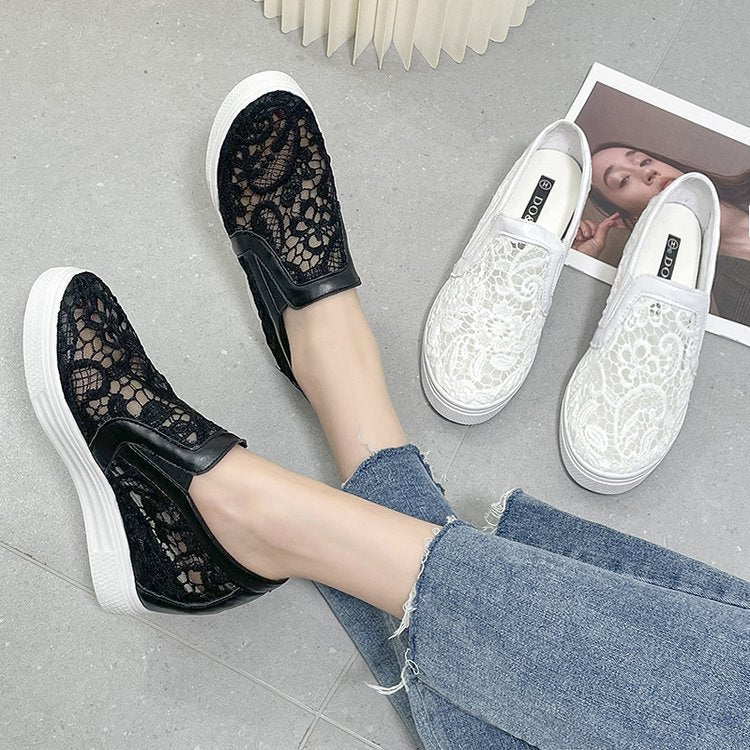 Damen Slip-On Keil-Sneaker mit Spitzen-Obermaterial Mune Fashion