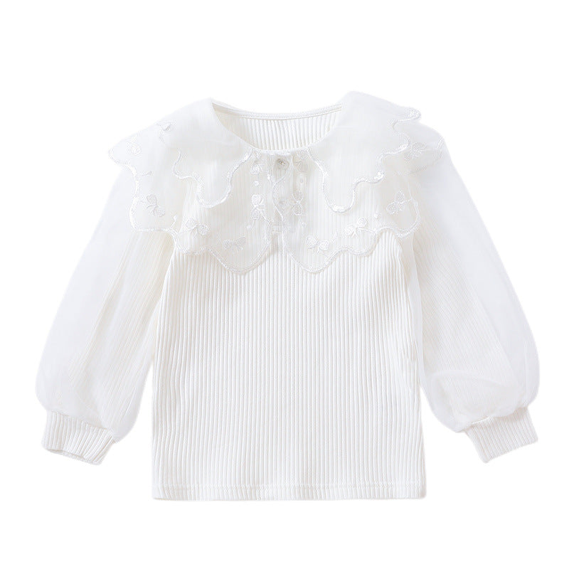 Ladies blouse with elegant lace decoration Mune Fashion