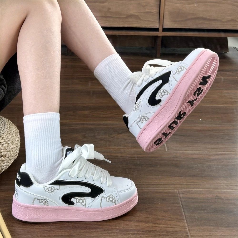 Women's Fashion Sneakers with Playful Design and Comfortable Cushioning Mune Fashion
