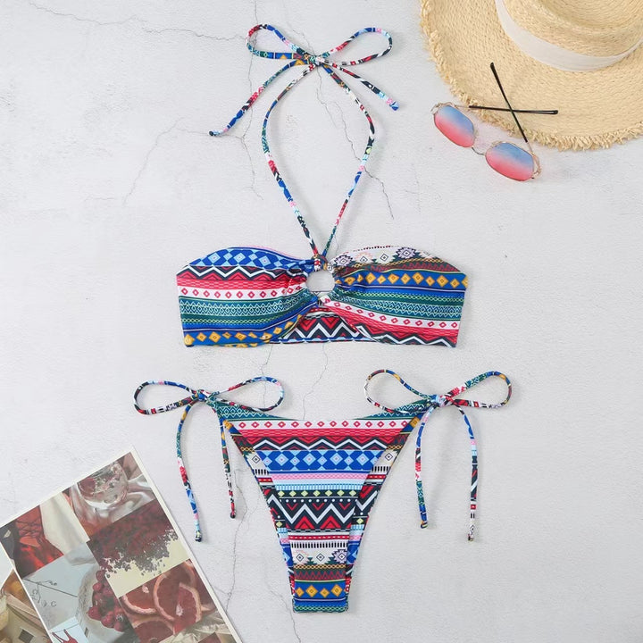 Women's bikini set with playful tie band and geometric pattern Mune Fashion