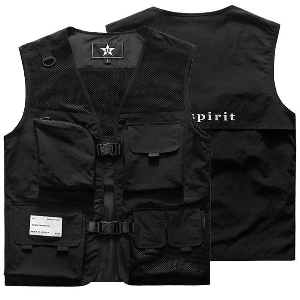 Men's multifunctional utility vest with mesh back, modular pocket arrangement, and click fasteners Mune Fashion