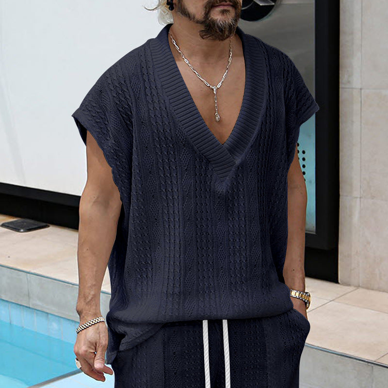 Men's knitted top made of coarse knit with deep V-neck and textured pattern Mune Fashion