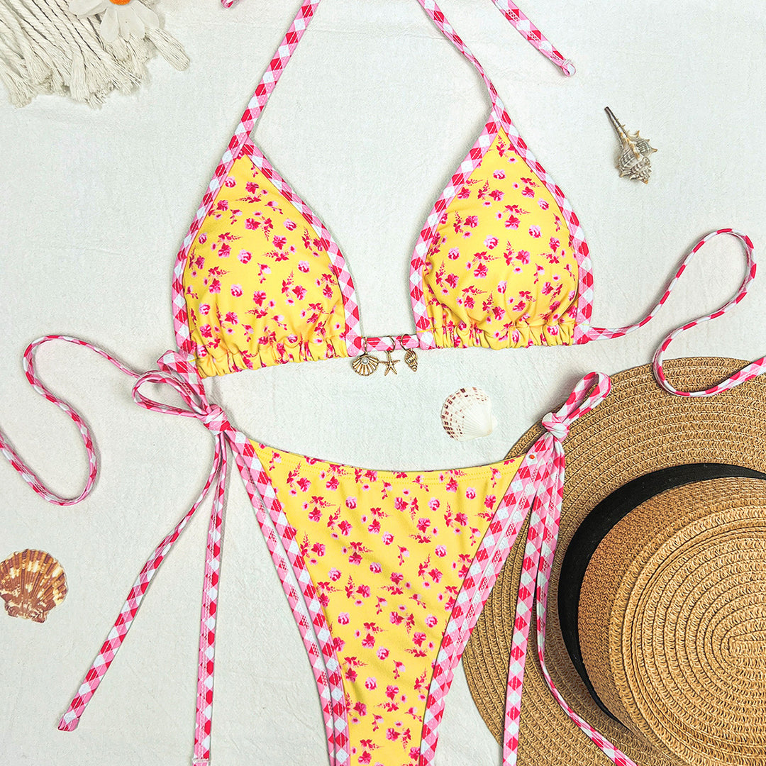 Women's triangle bikini with floral design and ruffle Mune Fashion