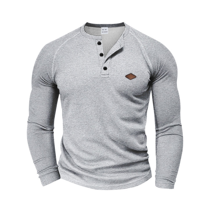 Men's structured waffle Henley shirt with short button placket, raglan sleeves, and leather patch Mune Fashion