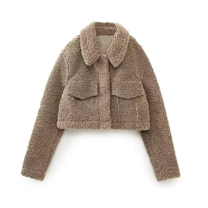 Women's Short Teddy Jacket in Sheepskin Look with Wide Collar and Patch Pockets Mune Fashion
