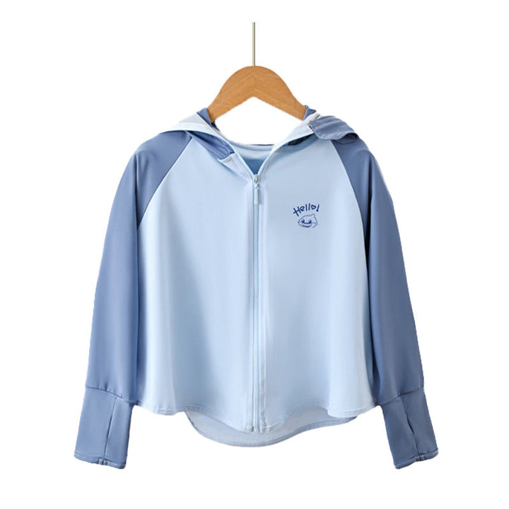 Women's lightweight sports jacket with hood and subtle design Mune Fashion