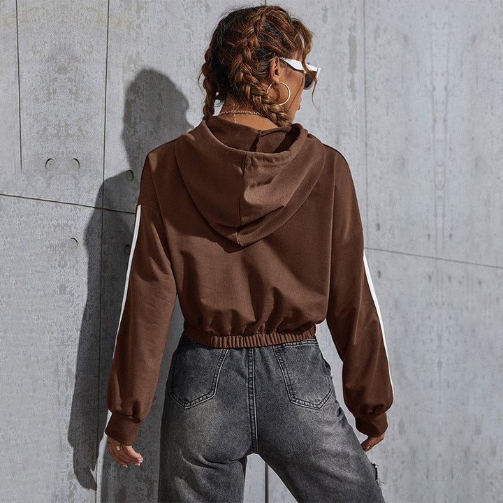 Women's short-cut hooded crop sweatshirt with drawstring, elastic hem, and contrast stripes Mune Fashion