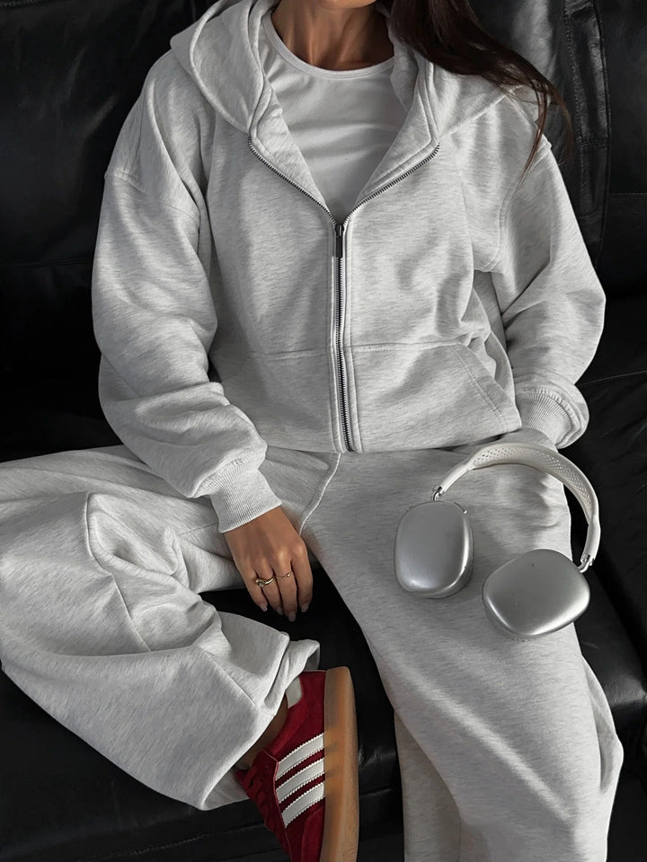 Women's Casual Zip Lounge Set with Oversized Hoodie and Tailored Relax Jogging Pants Mune Fashion
