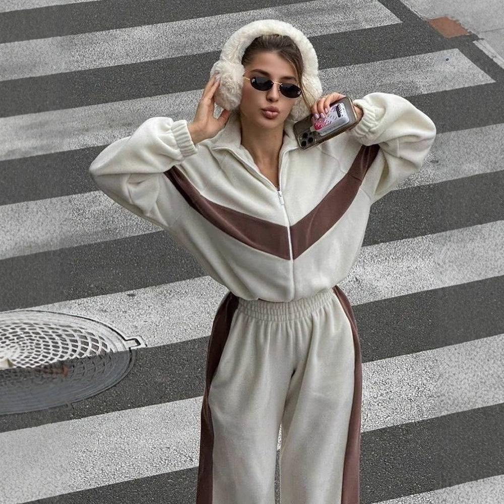Women's cozy fleece tracksuit with zip jacket and elastic cuffs Mune Fashion