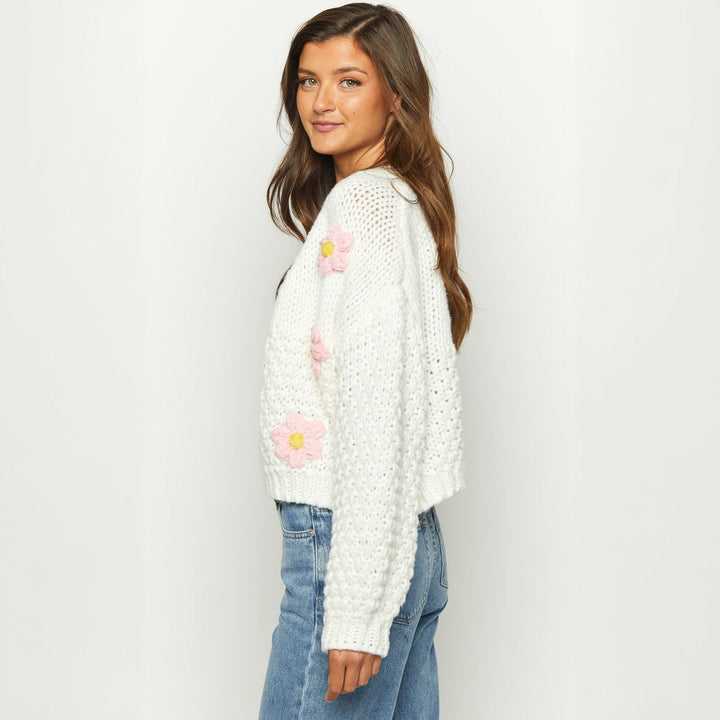 Women's Short Chunky Knit Cardigan with 3D Flower Appliqués and Balloon Sleeves Mune Fashion