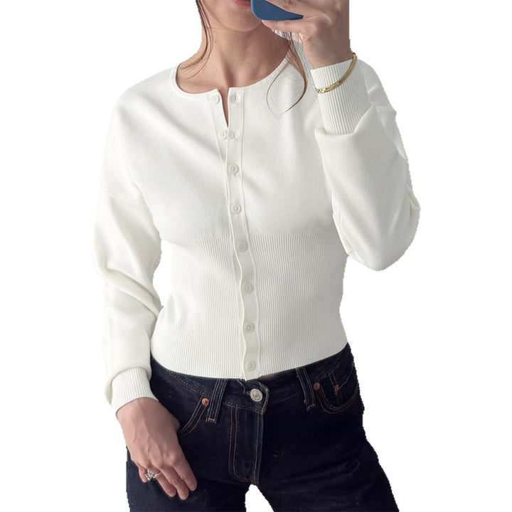 Women's fitted fine knit sweater with tailored ribbed hem and long sleeves Mune Fashion