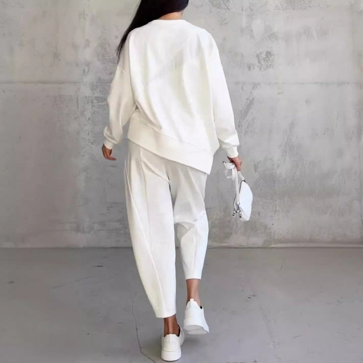 Women's Casual Two-Piece Lounge Set with Oversize Sweatshirt and Tailored Tapered Pants Mune Fashion