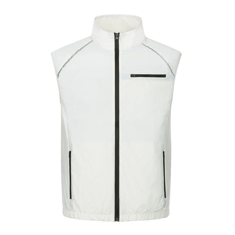 Men's lightweight breathable wind vest with standing collar and zippered pockets Mune Fashion