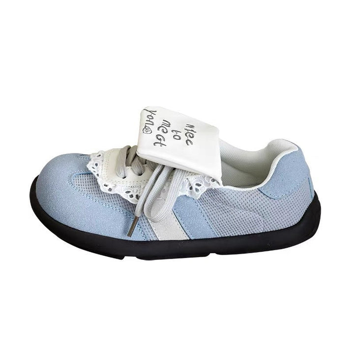 Ladies sneakers with fashionable ruffle details and cushioning sole Mune Fashion