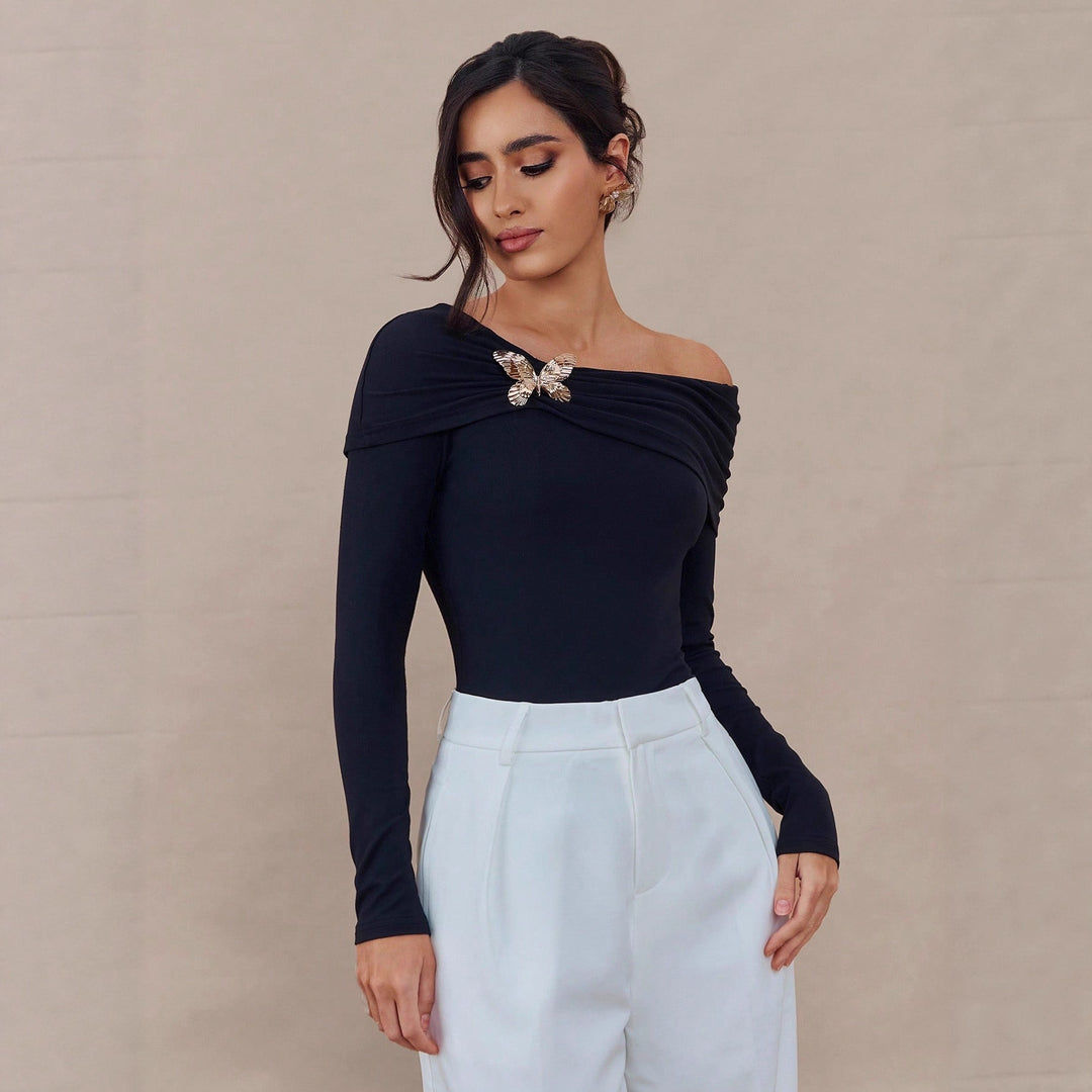 Women off-shoulder draped long-sleeve top with wide shawl collar and detachable decorative brooch Mune Fashion