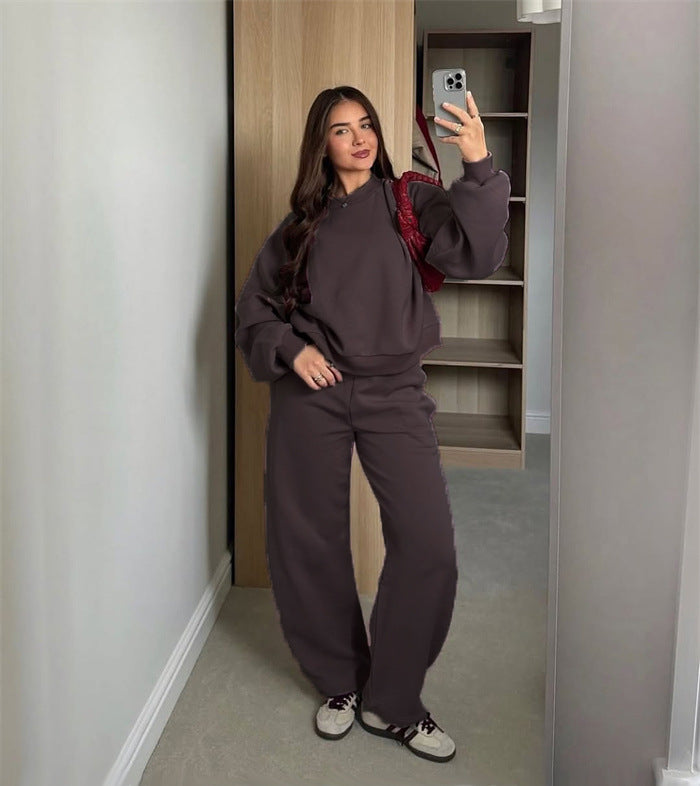 Women's Cropped Sweatshirt with High Round Neck and Elastic Drawstring Wide-Leg Jogging Pants Set Mune Fashion