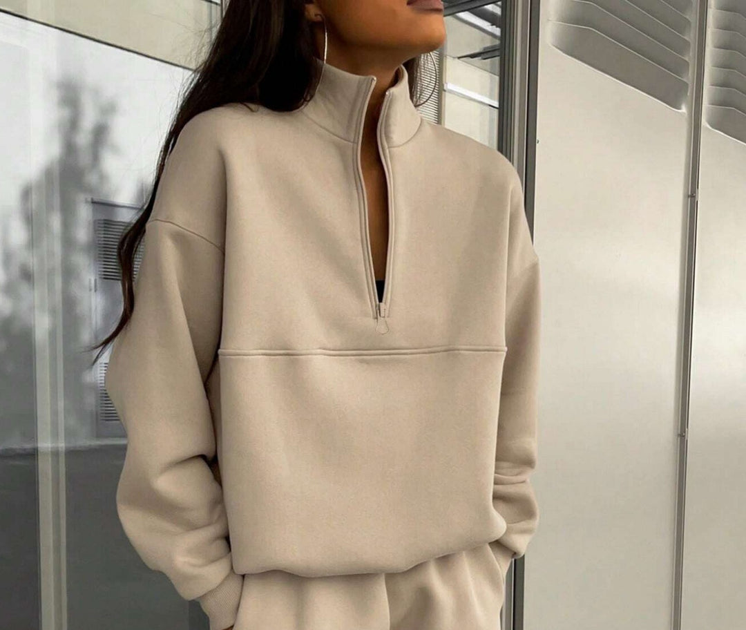 Women's casual stand-up collar half-zip in boxy cut with decorative breast seam Mune Fashion