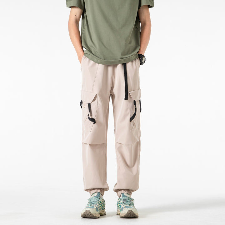 Men's utility cargo jogger pants with elastic waistband, flap pockets and adjustable straps Drune