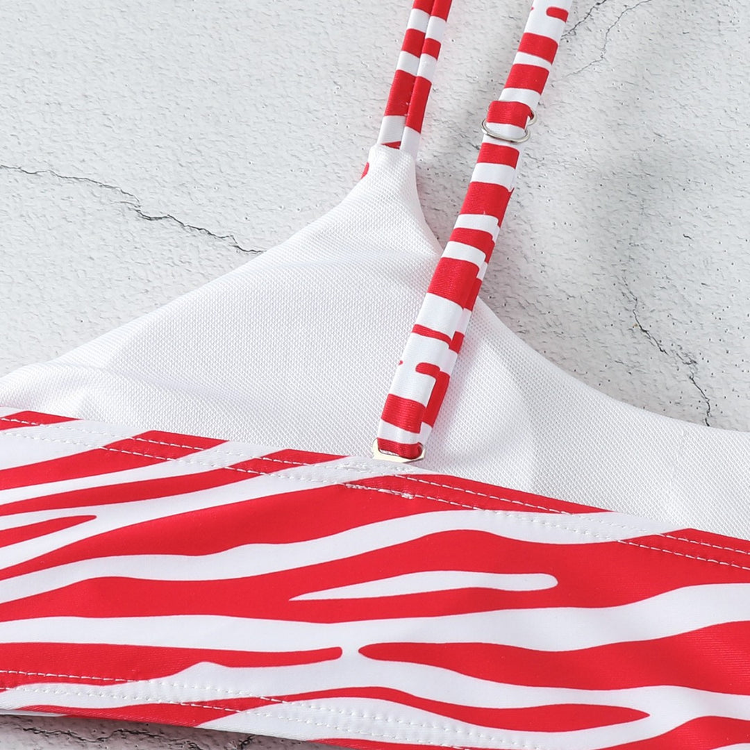 Women's Bikini Set with Playful Skirt Mune Fashion