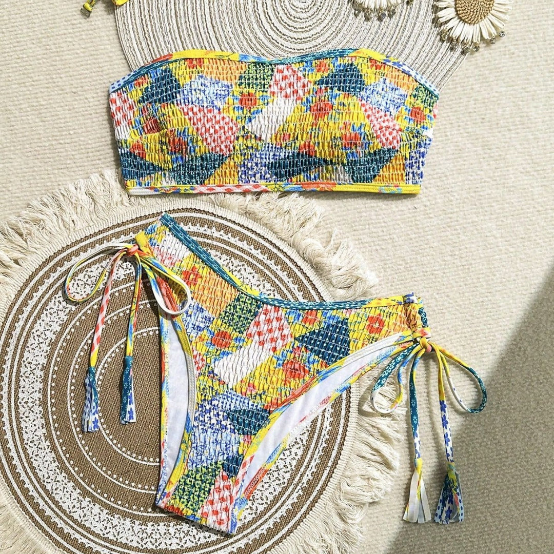 Women's bandeau bikini with playful design and side tying band Mune Fashion