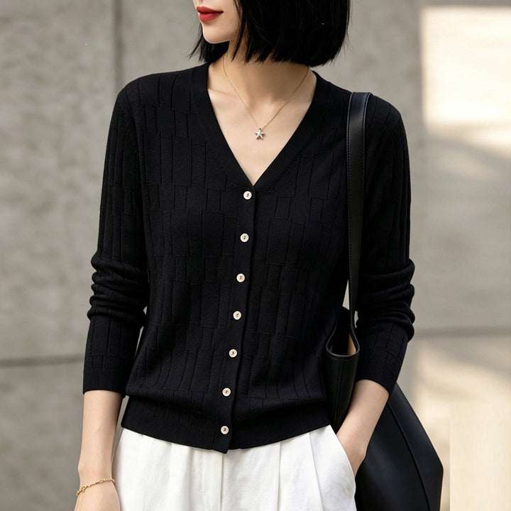 Ladies V-neck fine knit cardigan with structured block design and continuous button placket Mune Fashion