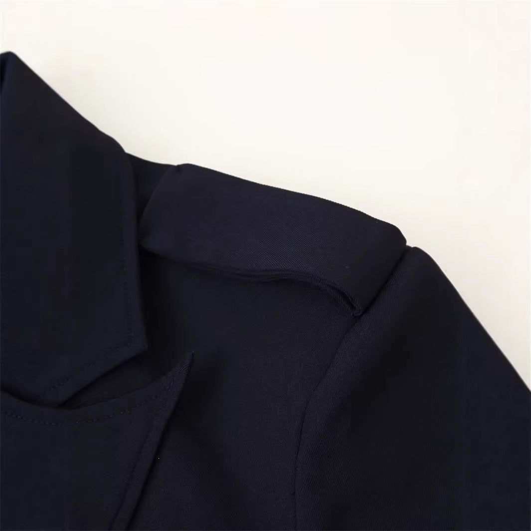 Women Double-breasted Field Blazer with large flap pockets and shoulder epaulets Mune Fashion