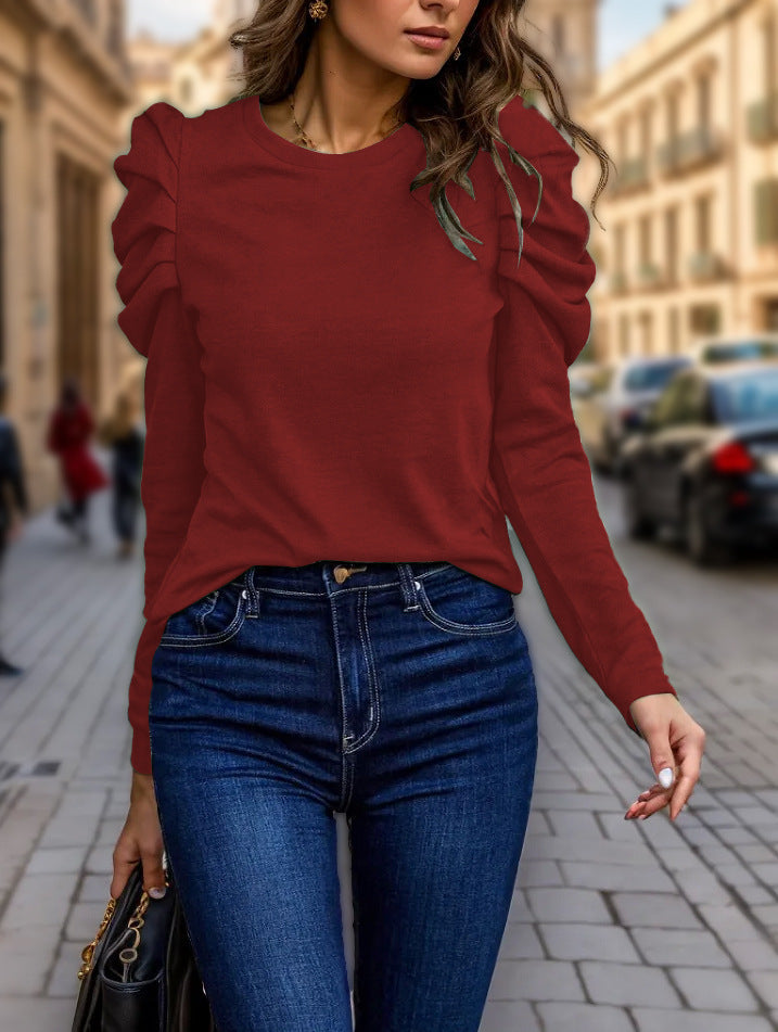 Women's fine fine knit pullover with tiered ruffles on the shoulders Mune Fashion