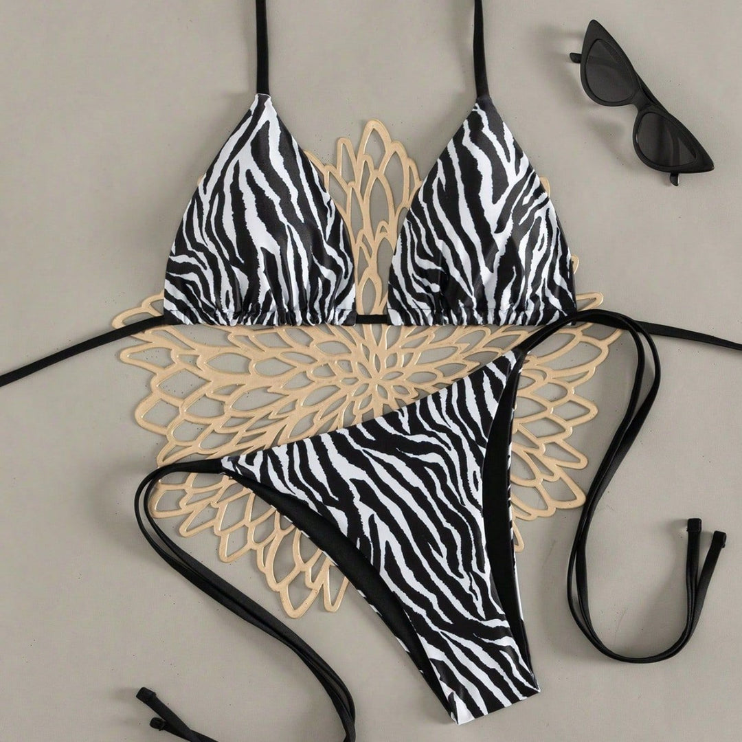 Women's triangle bikini in eye-catching animal print Mune Fashion