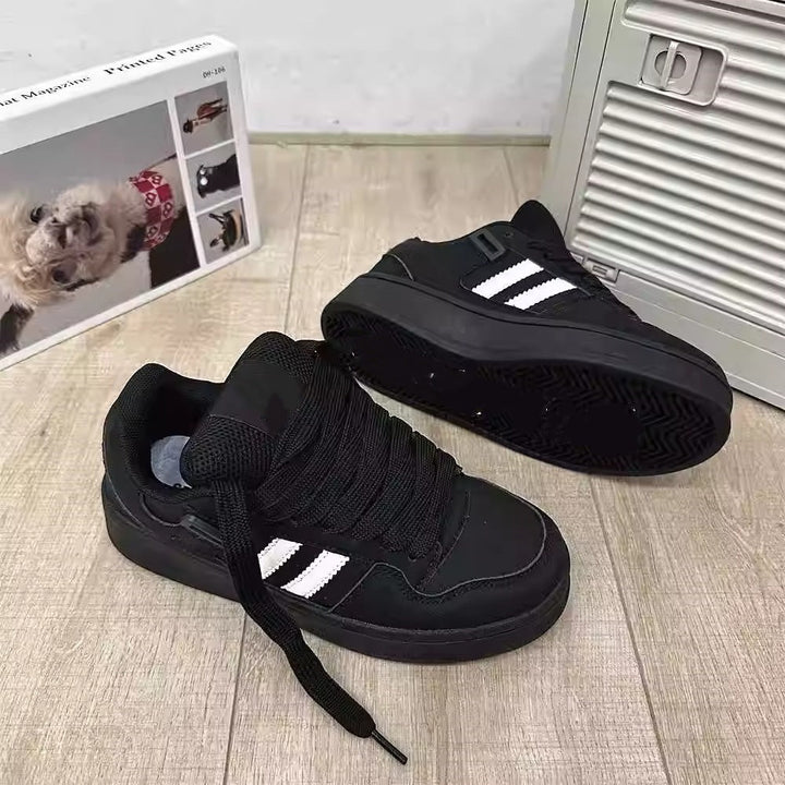 Women's Sporty Lifestyle Sneakers with Padded Shaft Mune Fashion