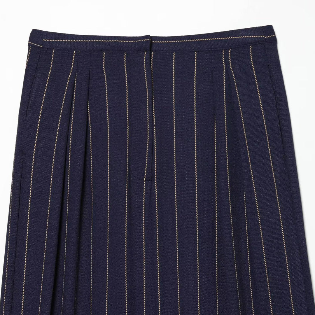 Women's Wide-Cut Pinstripe Trousers with High Waist and Crease Mune Fashion