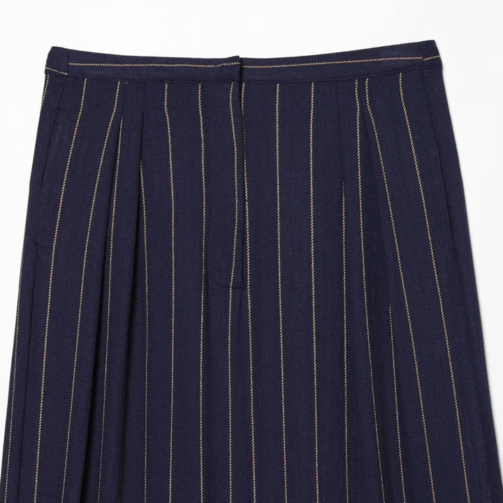 Women's Wide-Cut Pinstripe Trousers with High Waist and Crease Mune Fashion