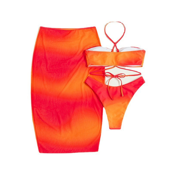 Ladies set with fashionable bandeau top and off-shoulder maxi skirt Mune Fashion