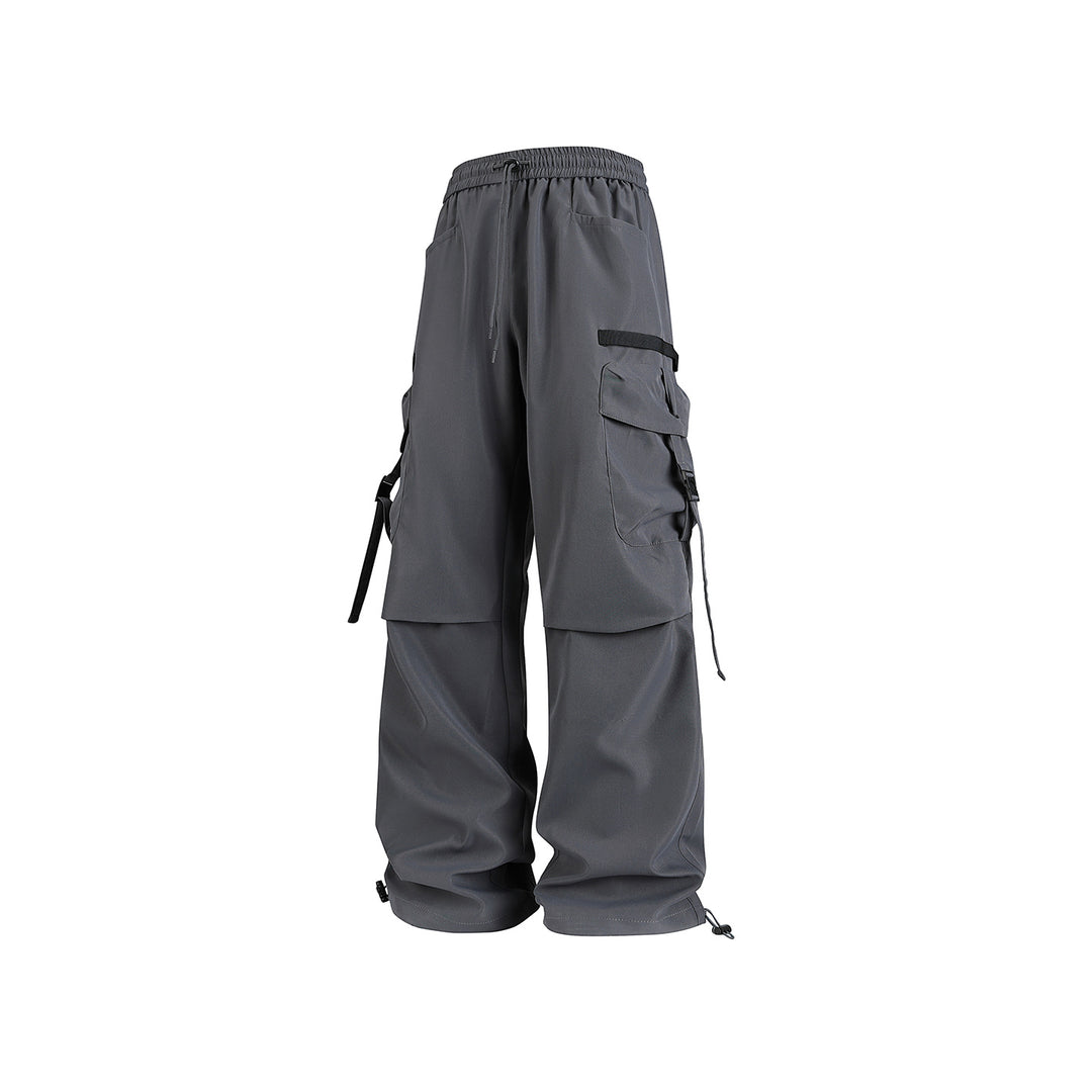 Men's Wide Cargo Pants with Multi-Pockets, Adjustable Drawstring Waistband, and Modular Strap Details Drune