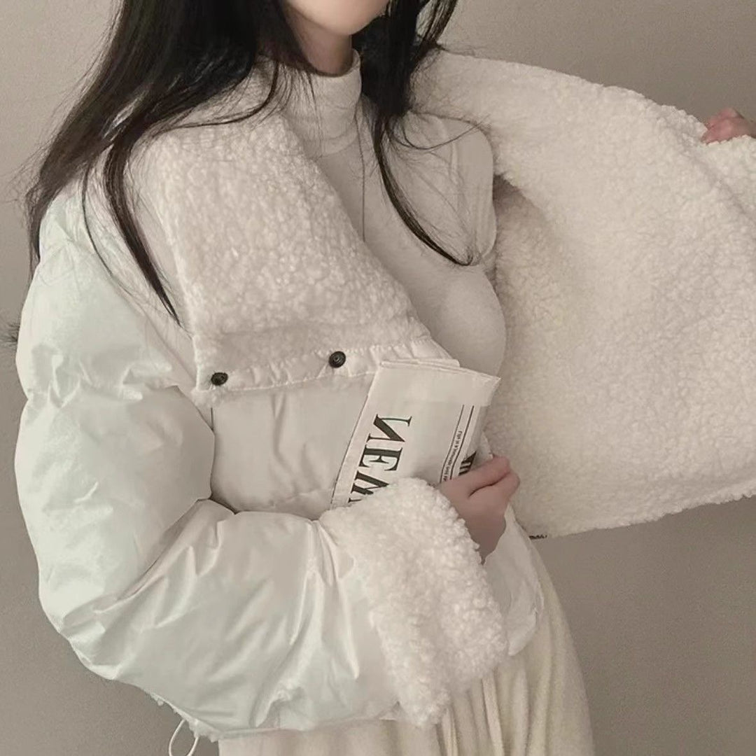 Women's short quilted puffer jacket with teddy collar, roll-up sleeves, and drawstring hem Mune Fashion