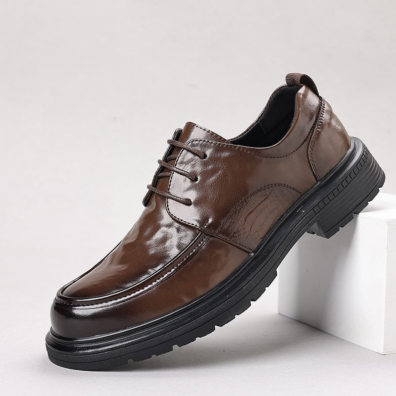 Men's Elegant Patent Derby with Robust Plateau Rubber Sole and Padded Comfort Shaft Mune Fashion