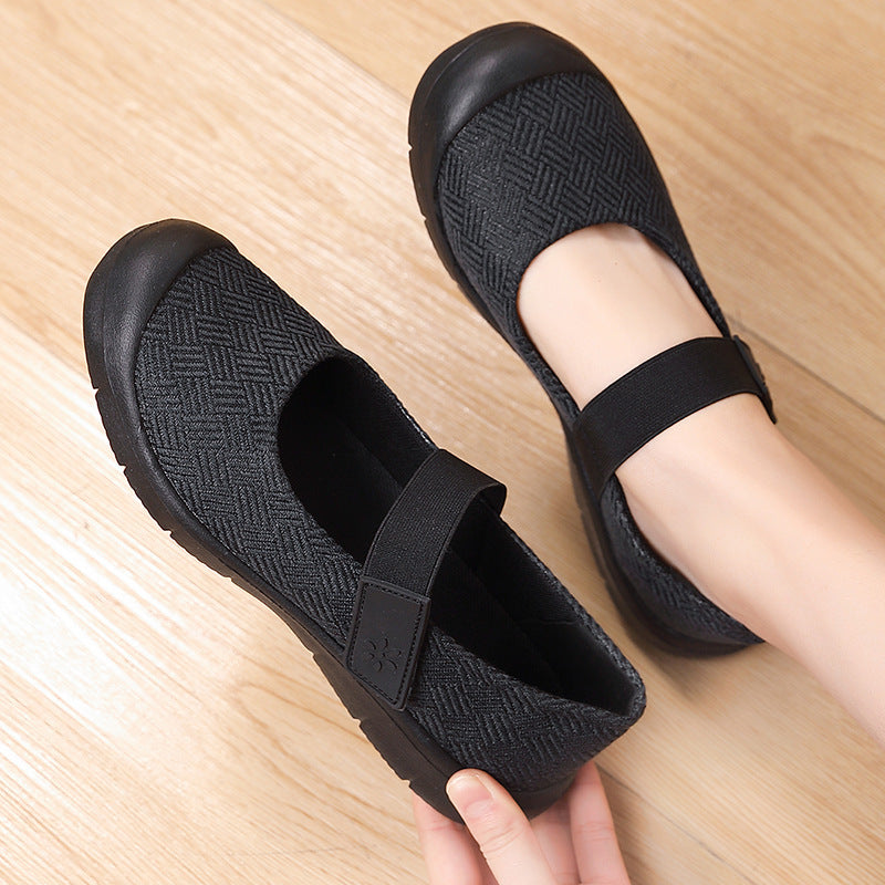 Ladies' comfortable knitted strap ballerina with adjustable hook-and-loop fastener and flexible rubber outsole Mune Fashion