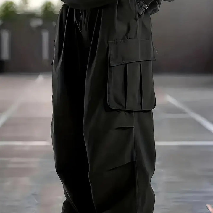 Men's Baggy Cargo Pants with oversized fit, elastic drawstring waistband & multiple flap pockets Mune Fashion