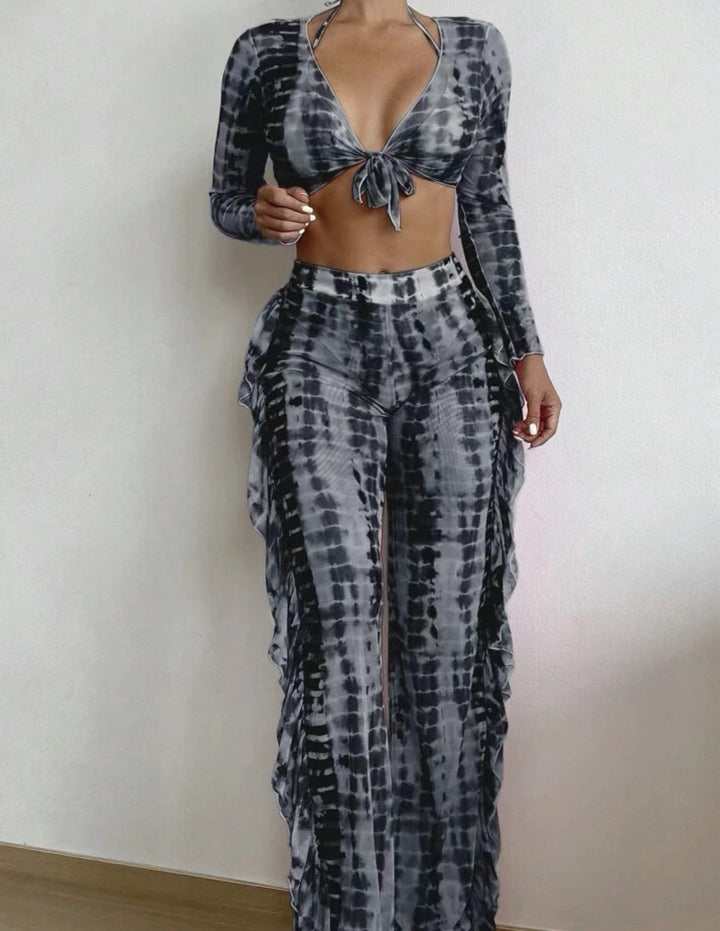 Ladies Beachwear Set with playful wrap design and shimmering accents Mune Fashion