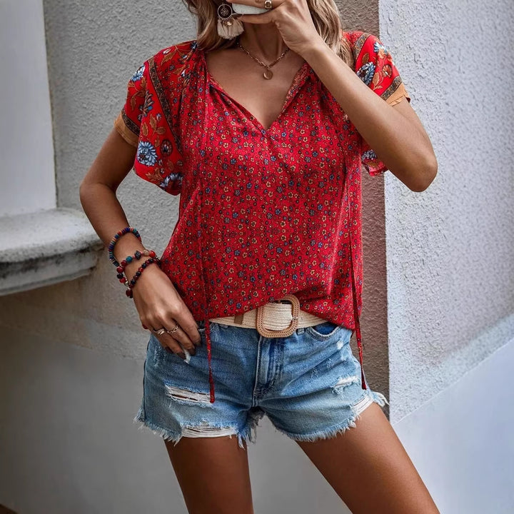 Women's Lightweight Blouse Shirt with V-Neck, Short Kimono Sleeves and Floral Allover Pattern Mune Fashion