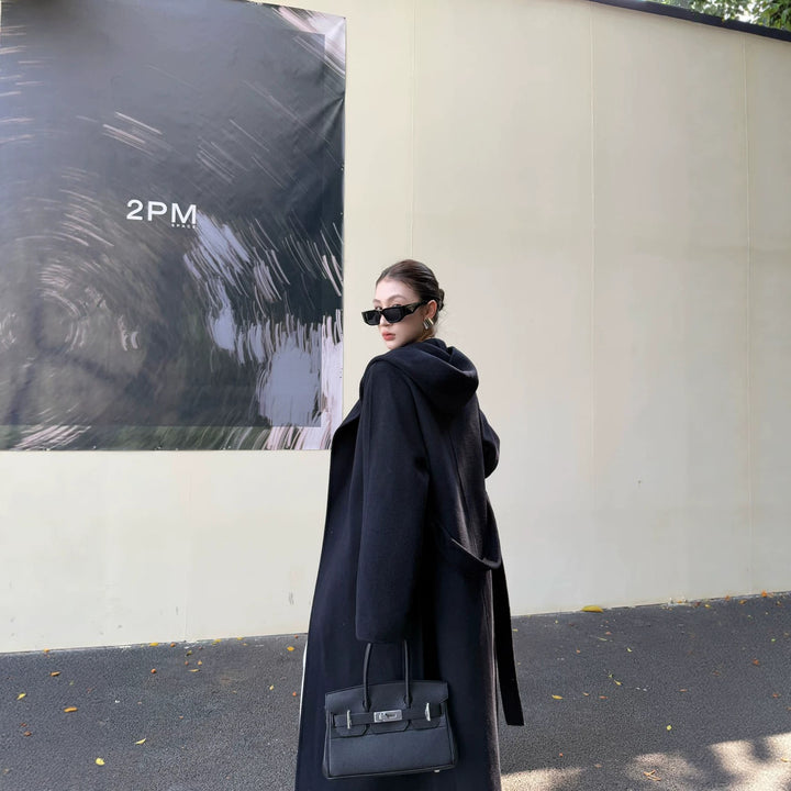 Women Oversize Wool Coat with Shawl Collar and Concealed Button Placket Mune Fashion