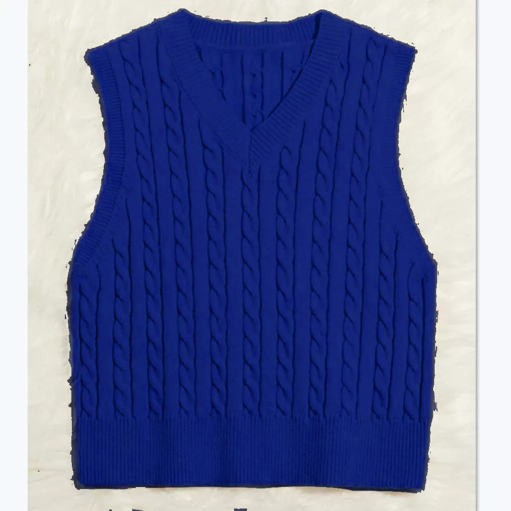 Ladies' Knit Vest with V-Neck and Cable Pattern Mune