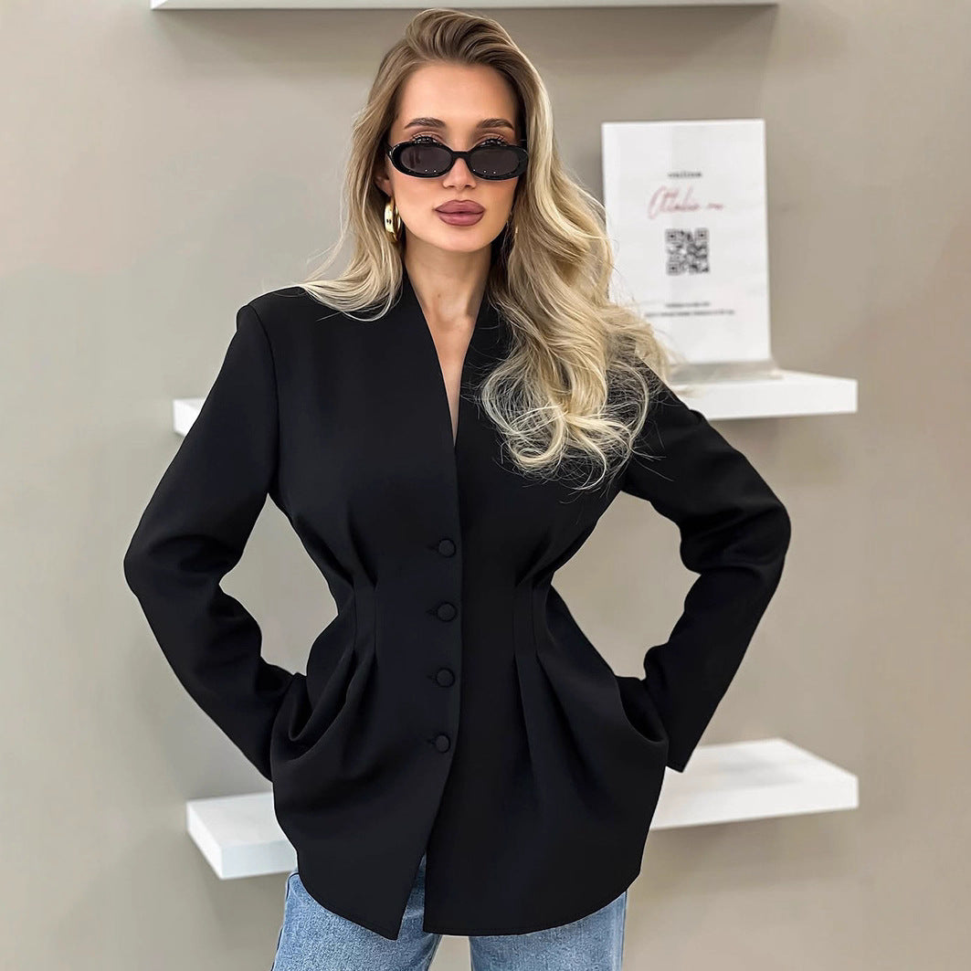 Women's nan tailored blazer with Vienna seams, covered buttons, and fitted pleated silhouette Mune Fashion
