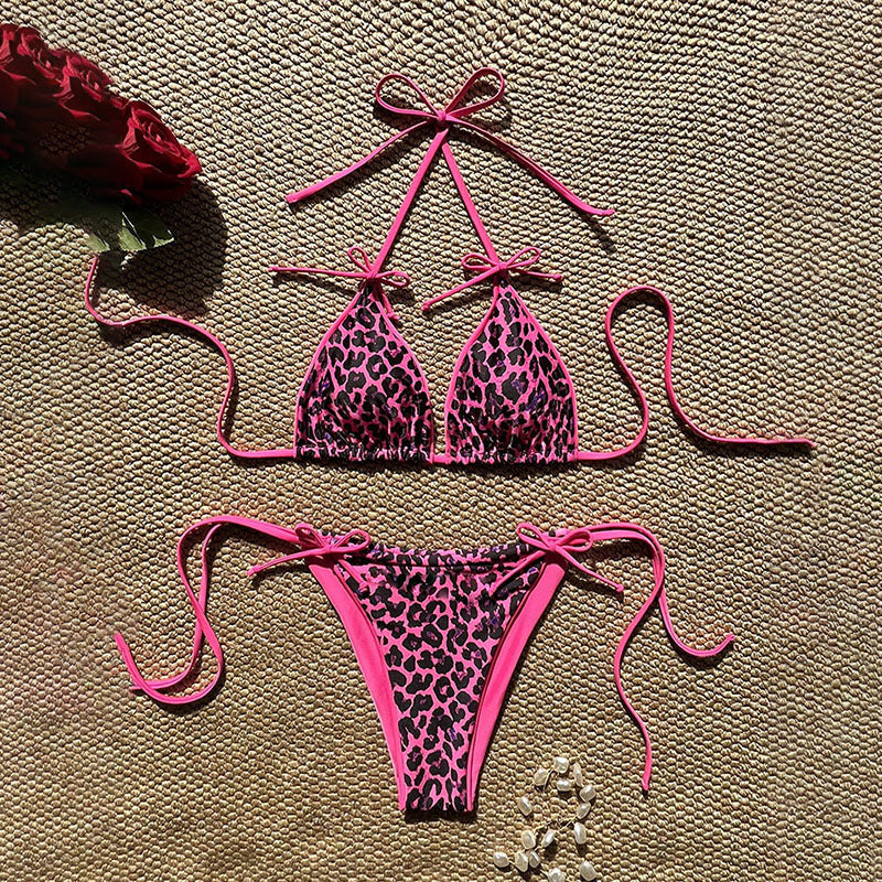 Women's triangle bikini with detailed tropical motif and adjustable ties Mune Fashion