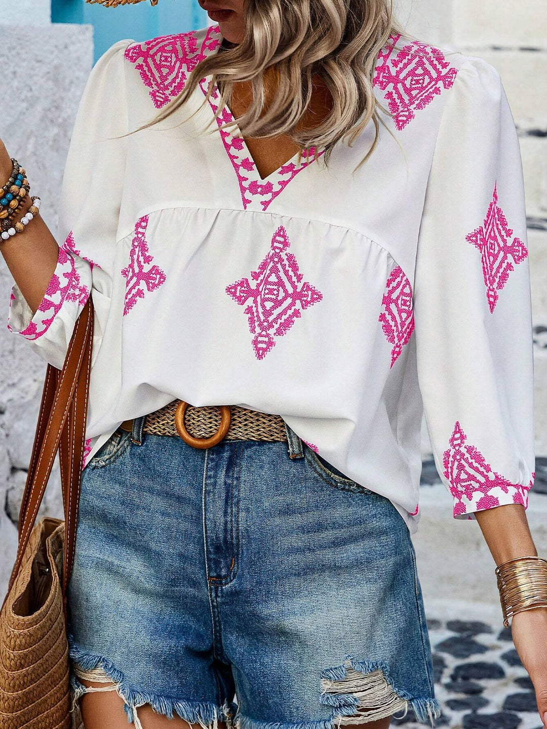 Women Loosely Cut Boho Blouse with V-Neck, Ruched Bust Seam and Three-Quarter Sleeves Mune Fashion