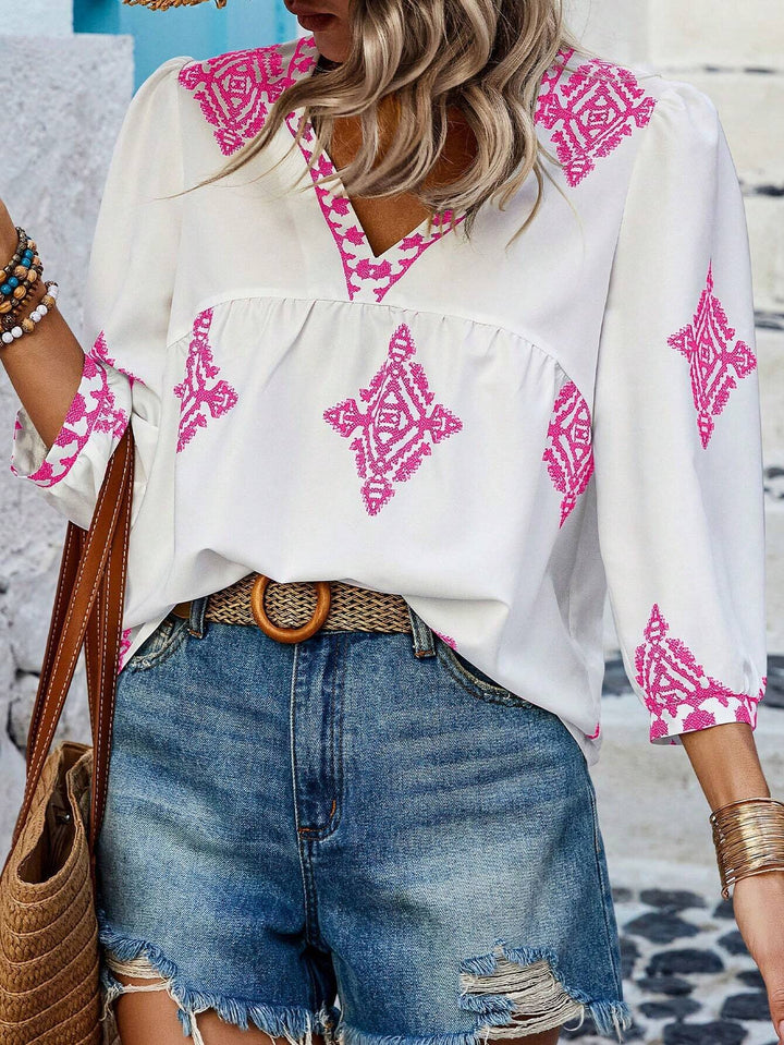 Women Loosely Cut Boho Blouse with V-Neck, Ruched Bust Seam and Three-Quarter Sleeves Mune Fashion