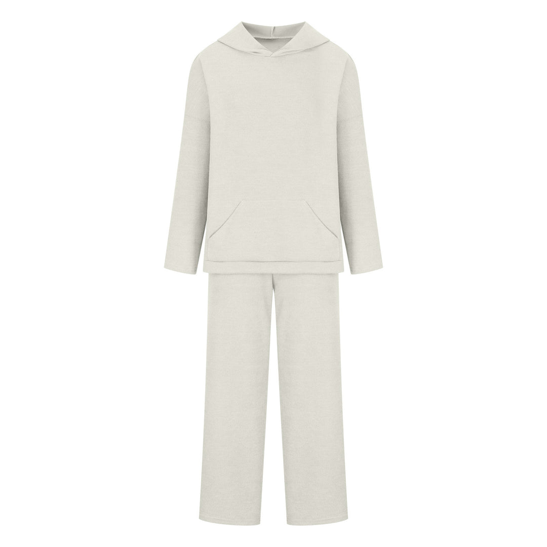 Women's comfortable lounge set with hoodie, kangaroo pocket, and wide jersey pants Mune Fashion