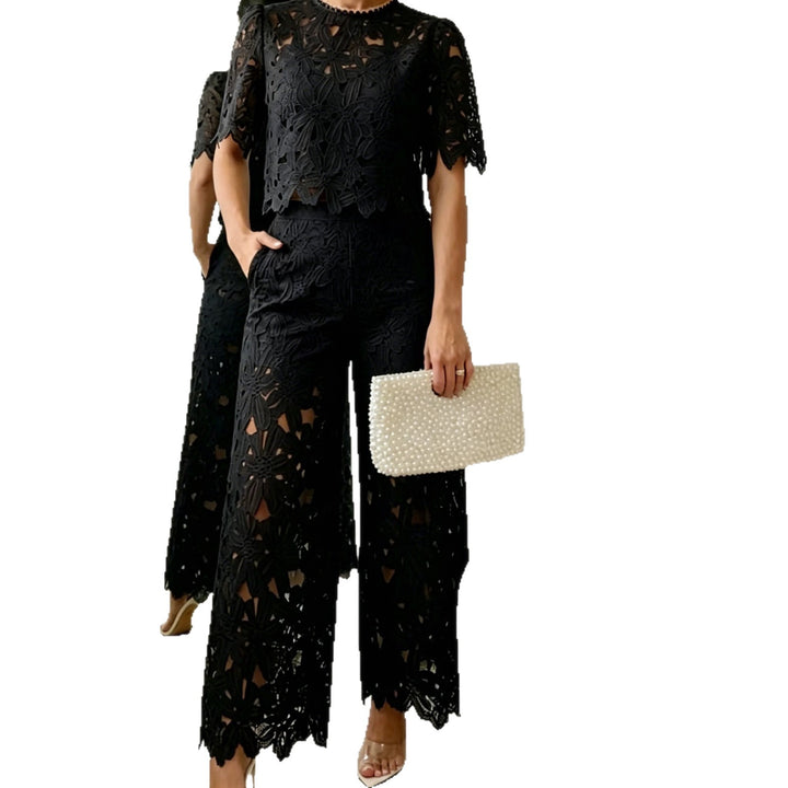 Ladies' two-piece set in Guipure lace with a cropped top, scalloped hem, and high-waisted wide Palazzo pants Mune Fashion